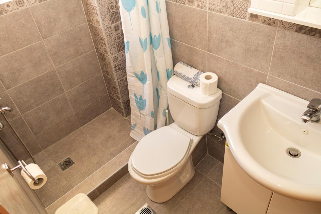 Vicky Apartment Hanioti Luaran gambar