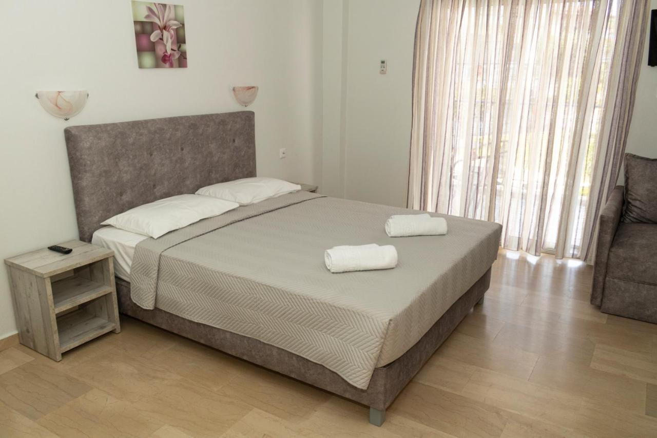 Vicky Apartment Hanioti Luaran gambar