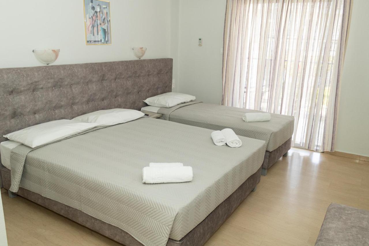 Vicky Apartment Hanioti Luaran gambar